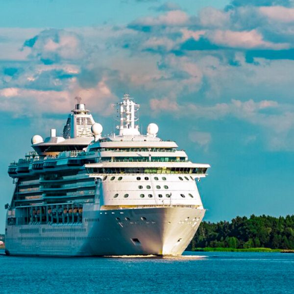 A-snapshot-of-one-of-the-giant-passenger-transport-boats