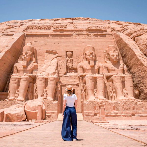 a-Wonderful-pictures-of-a-girl-infront-of-facade-of-the-Abu-Simbel-Temple